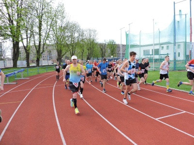 Také o tomto víkendu je možné se proběhnout na hezkých závodech