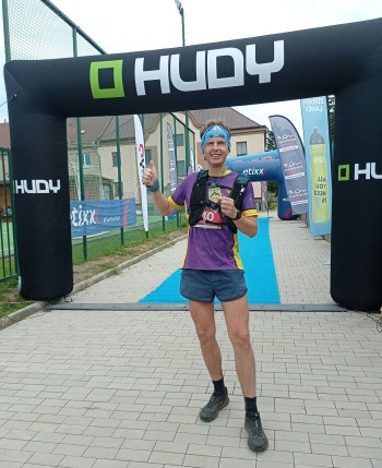 Petr Pospíšil první v Javoříčku a Lukáš Koudelka šestý v Hinsku