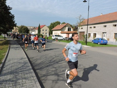 Opět zde máme nabitý závodní víkend